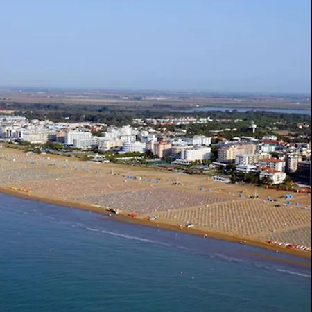 Stunning For 4 People In A Cozy Appartement Bibione